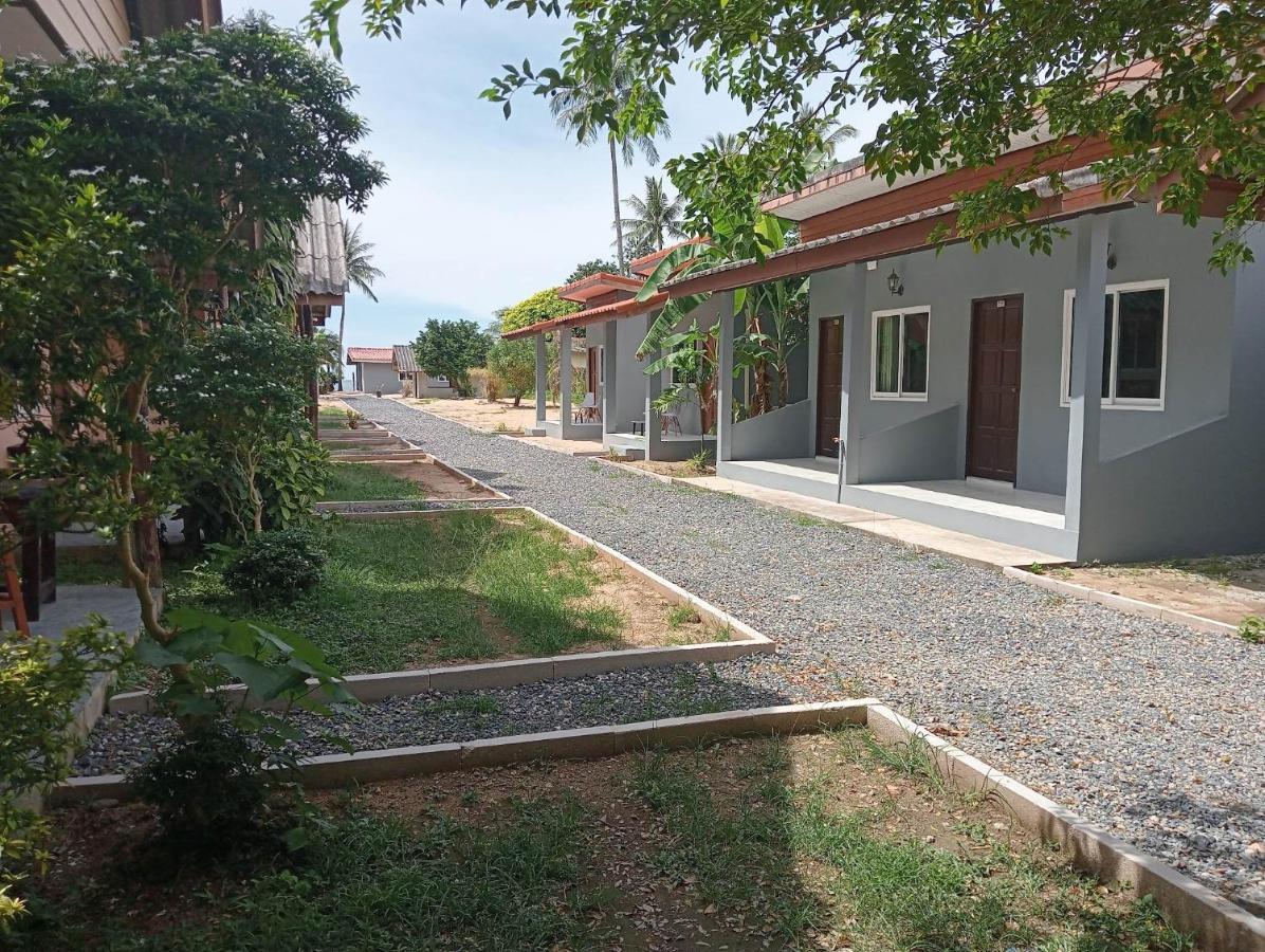 Scandinavian Beach Resort Ko Lanta Eksteriør bilde
