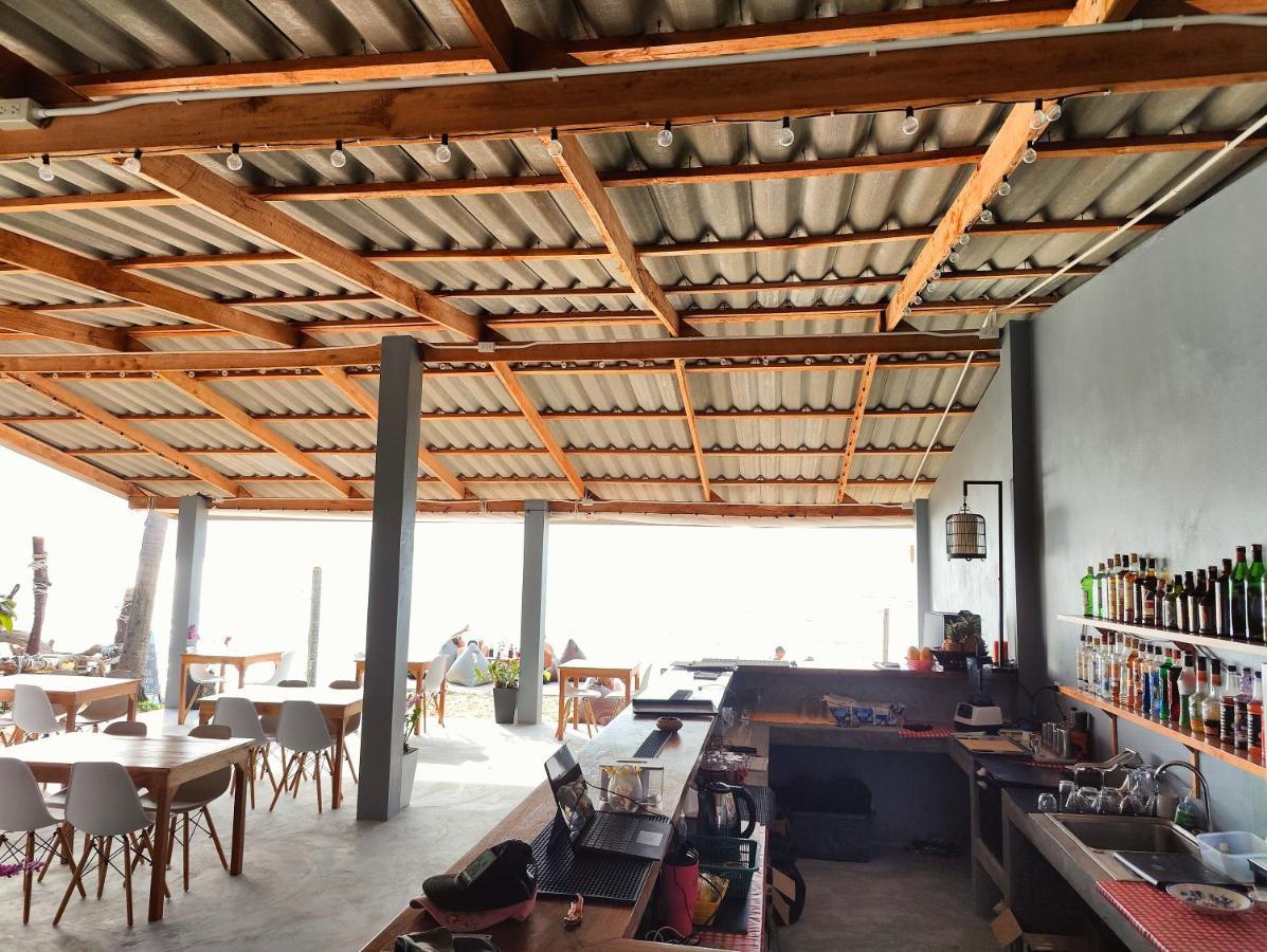 Scandinavian Beach Resort Ko Lanta Eksteriør bilde