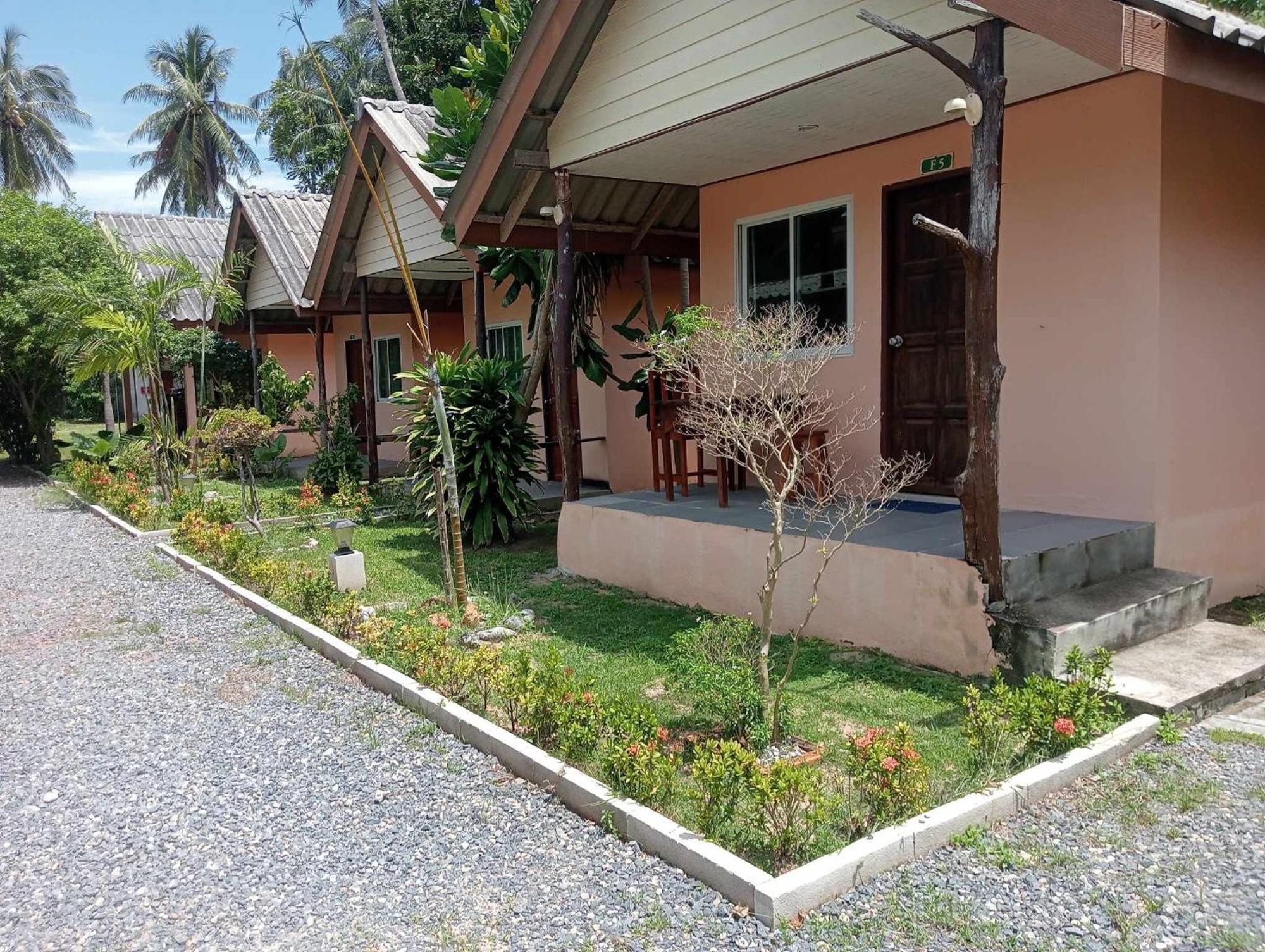Scandinavian Beach Resort Ko Lanta Eksteriør bilde