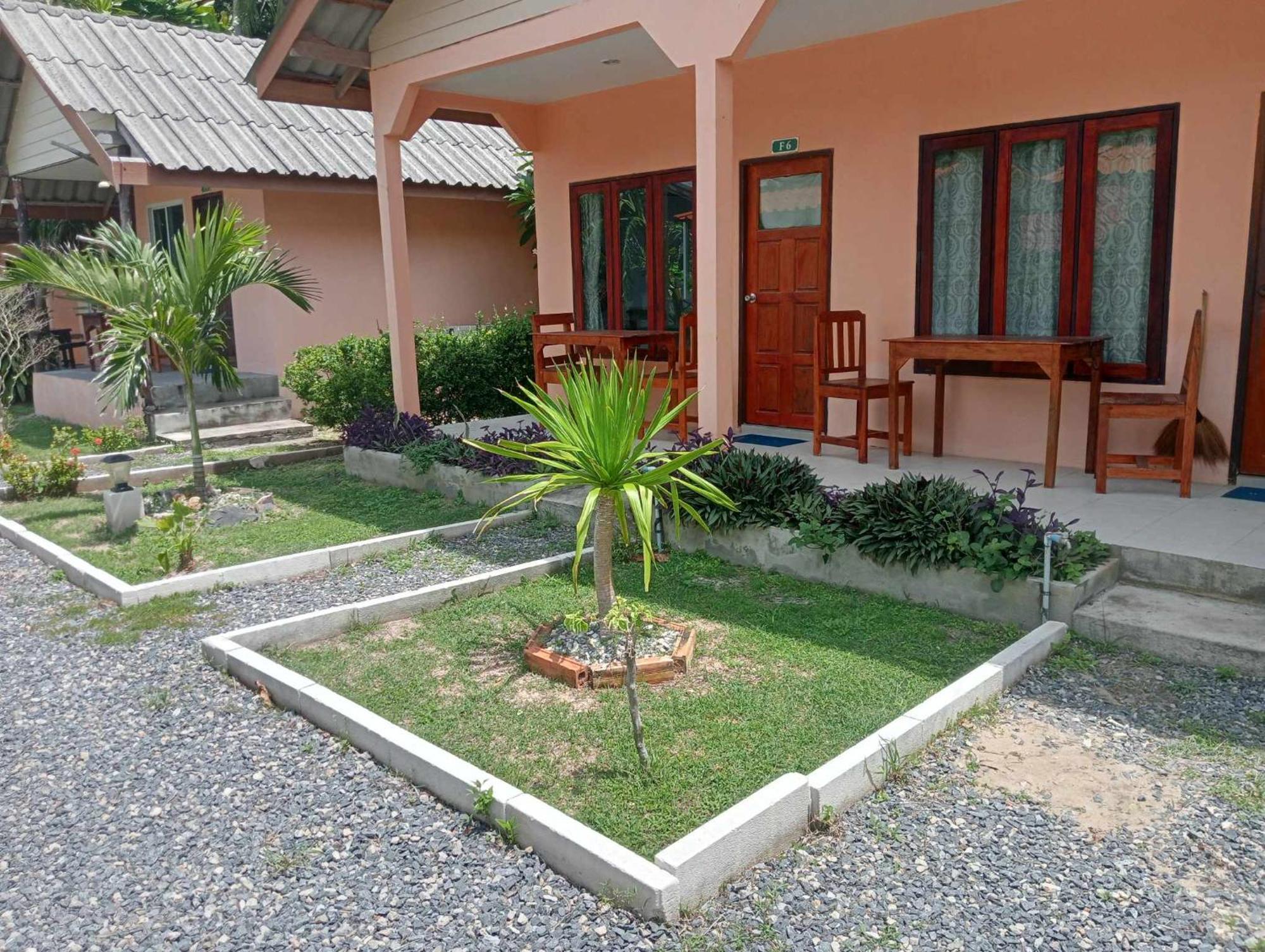 Scandinavian Beach Resort Ko Lanta Eksteriør bilde